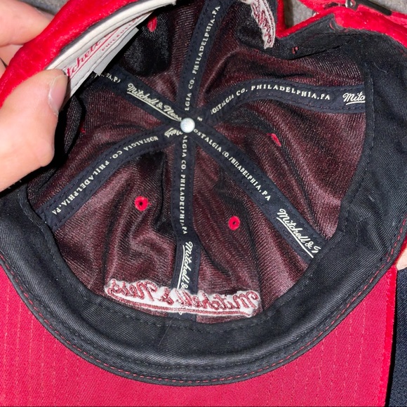 Mitch&ness - Picture 5 of 5